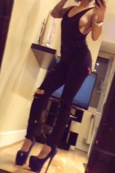 Leeds escort Daisy, Blonde hair, 32B, dress size 6 to 8